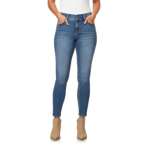 Angels Forever Young Women's Everflex Curvy Bootcut Mid-Rise Bling Jeans (Available in Plus Size), Black, 6 at Women's Jeans store